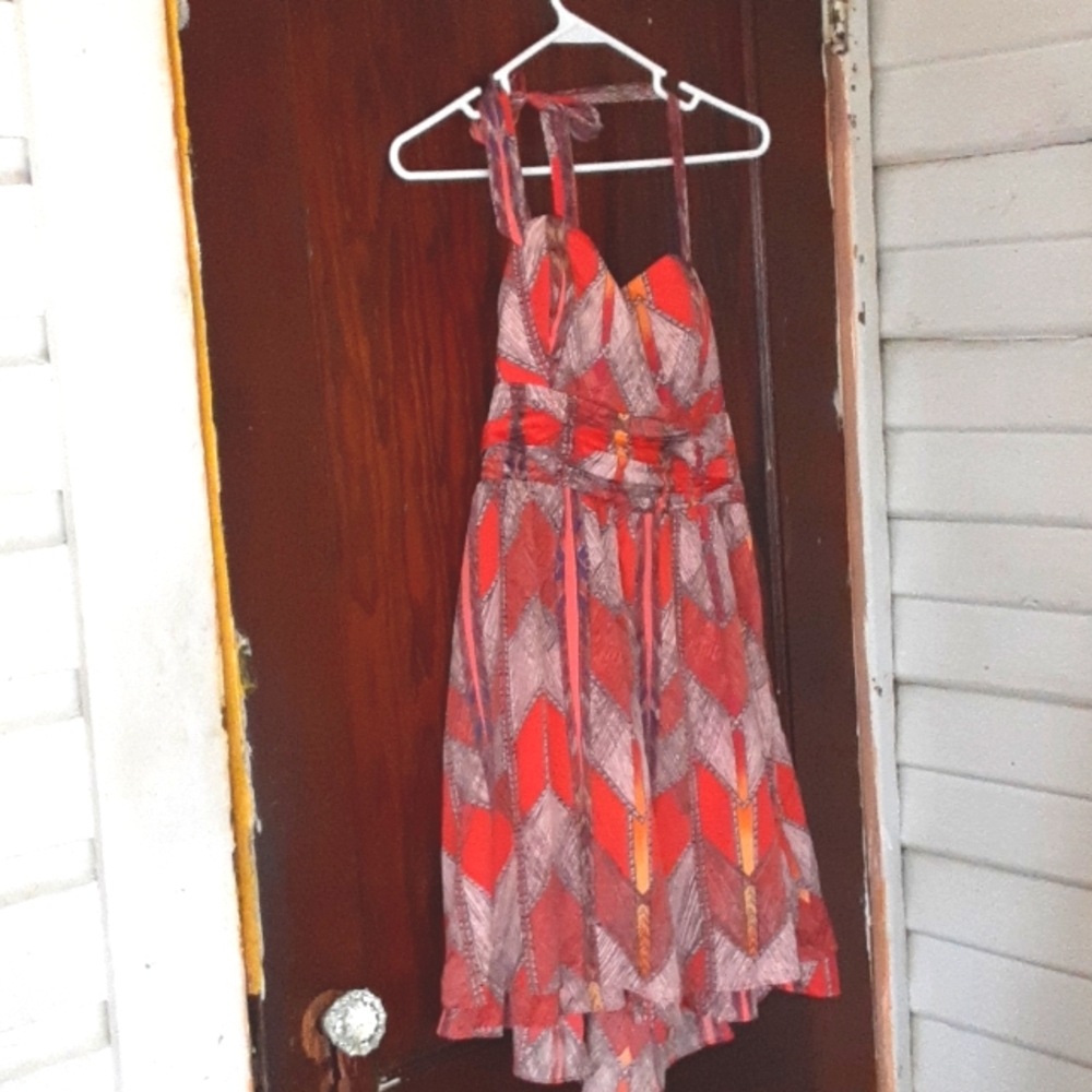 Guess halter multi tiered umpire waist mini dress sz 6p